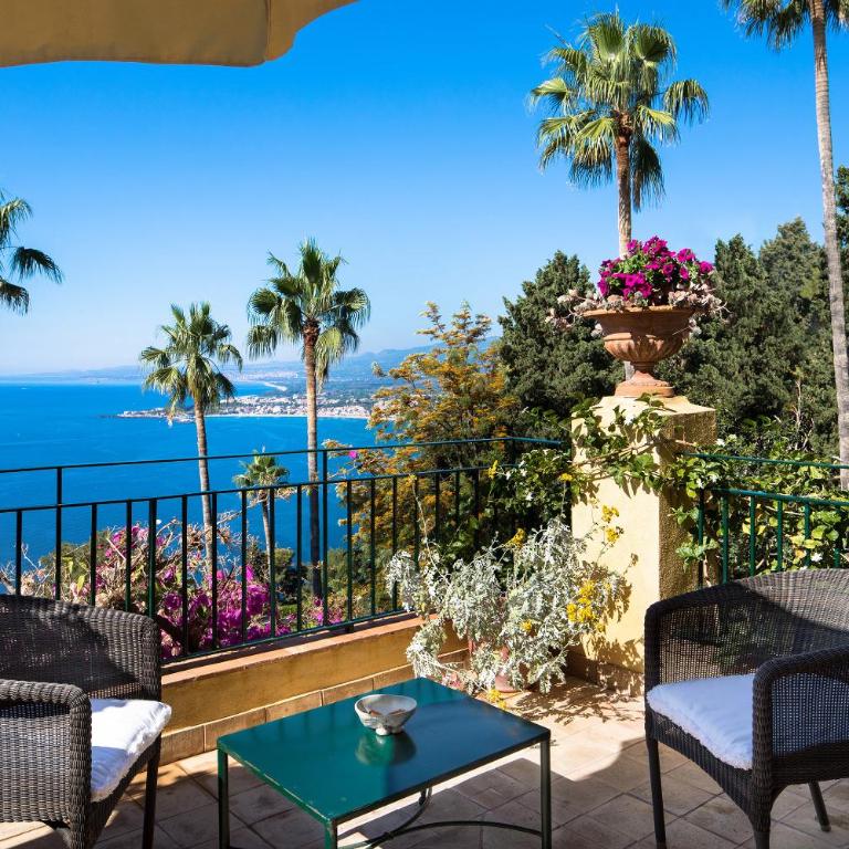 Hotel Villa Belvedere - Camera Matrimoniale/Doppia con Letti Singoli con Balcone e Vista Mare - 1