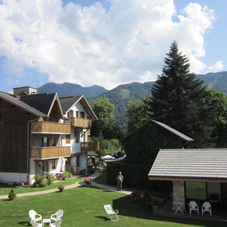 Logis Hotel Gai Soleil - Suite Familiale avec Terrasse - 5