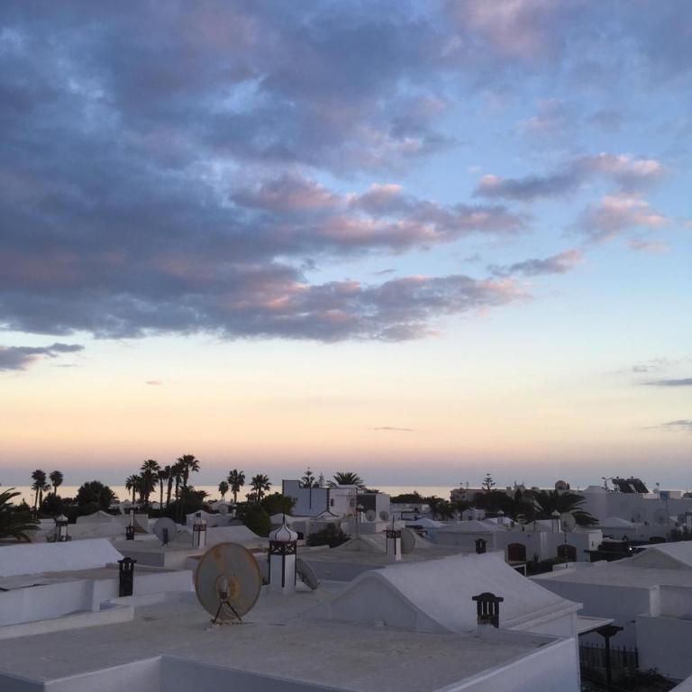 Blue Sky - Studio Apartment with Sea View - 36