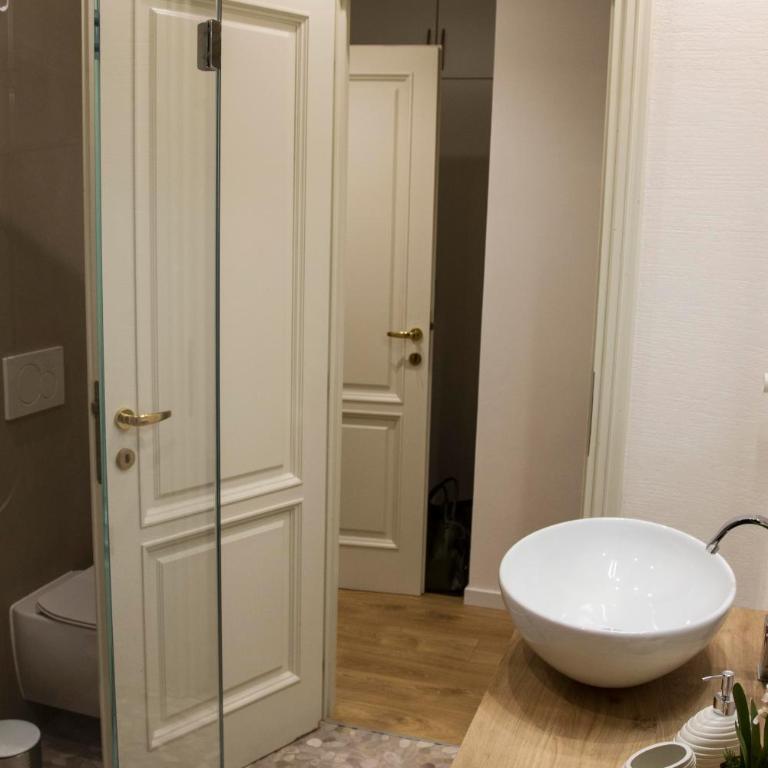 Lella's Home - Two-Bedroom Apartment - 19