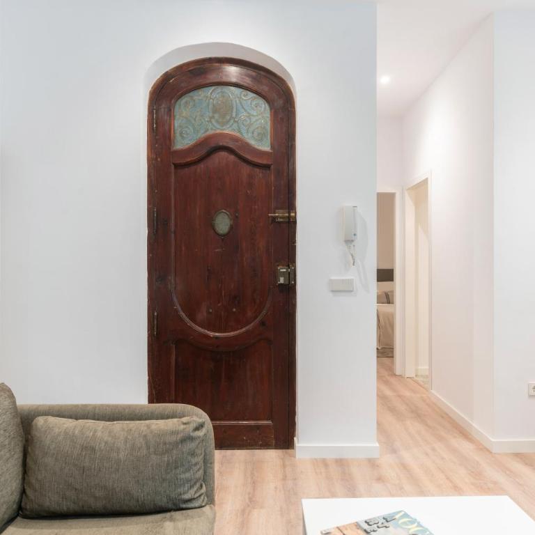 Victoria Site-Luxury Center - One- Bedroom Apartment Interior - 15