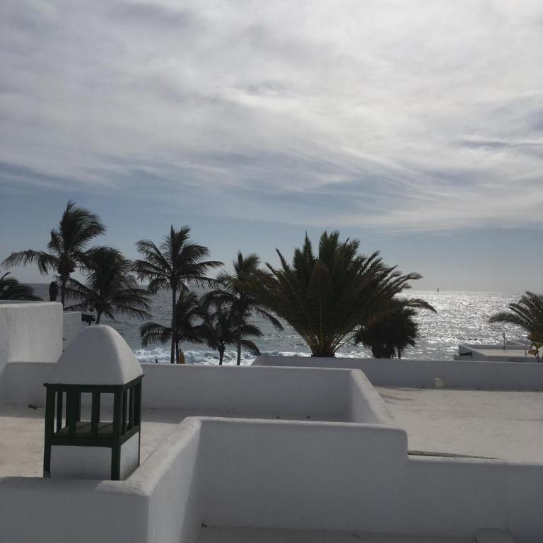 Blue Sky - Studio Apartment with Sea View - 43