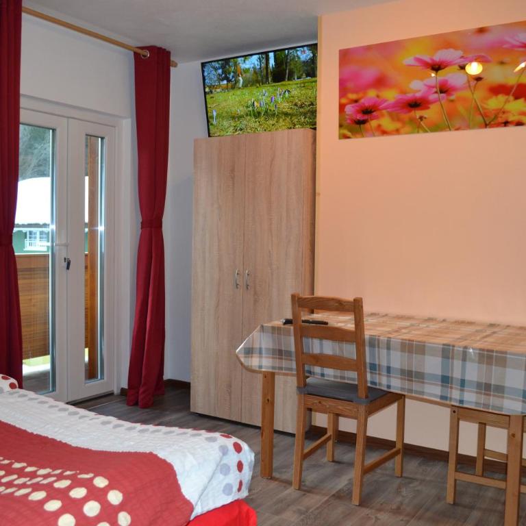 Apartment Holiday Lungötz - Apartment mit 3 Schlafzimmern und Balkon - 18
