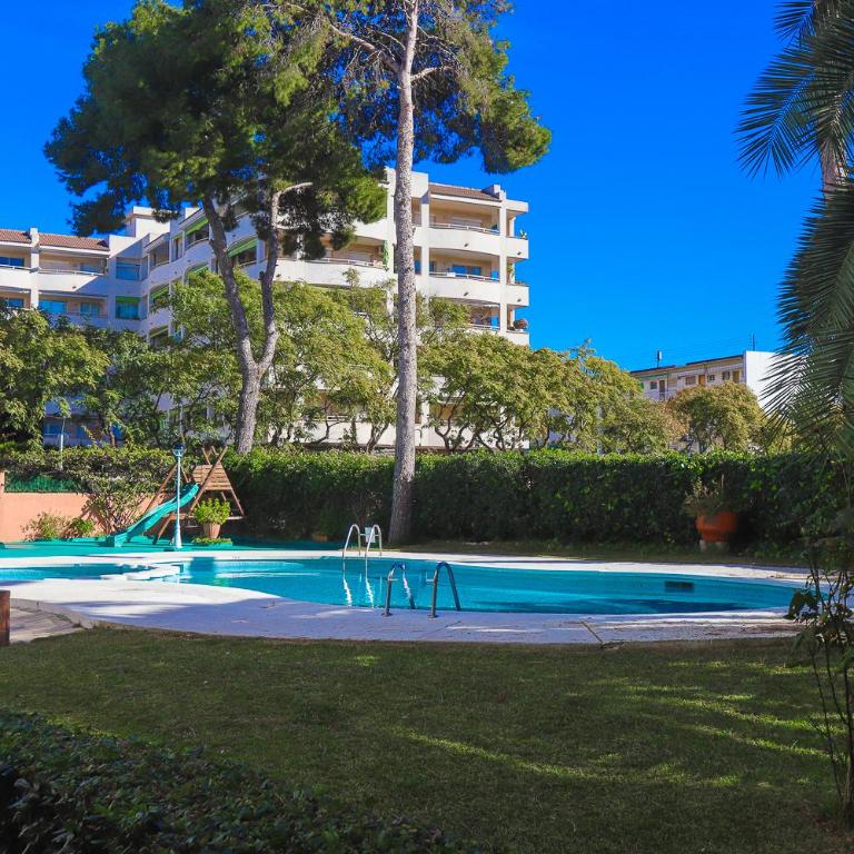 DIFFERENTFLATS Llum - Two-Bedroom Apartment - 12