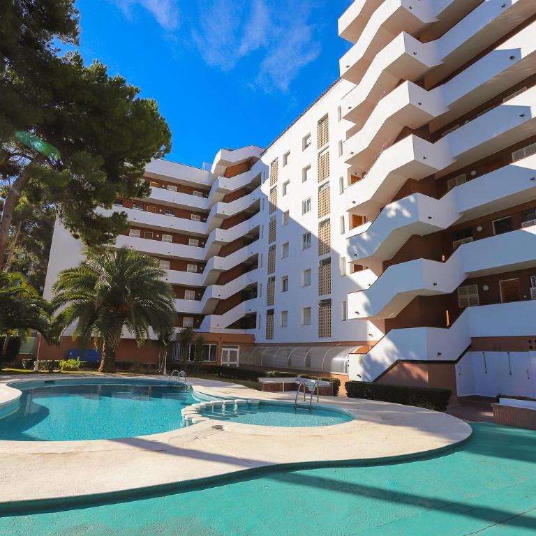 DIFFERENTFLATS Llum - Two-Bedroom Apartment - 17