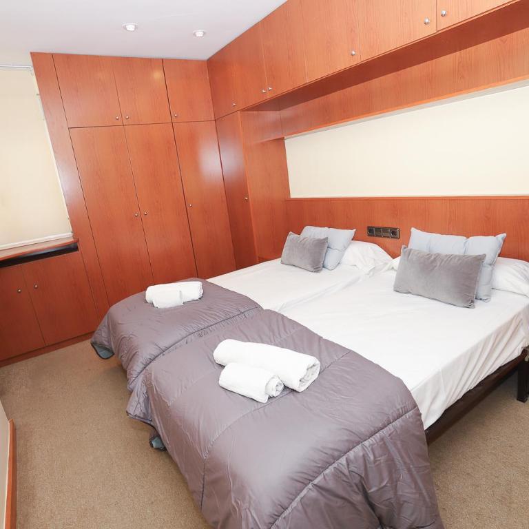 DIFFERENTFLATS Bello Horizonte - Three-Bedroom Apartment with Sea View - 5