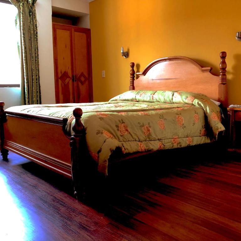 The Rooftop Bolivia - Habitación Doble Económica - 5