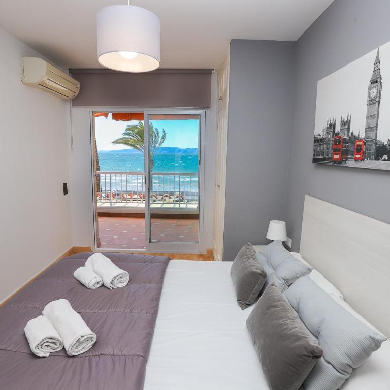 DIFFERENTFLATS Altair - Apartamento de 1 dormitorio con vistas al mar (1 a 4 adultos) - 3