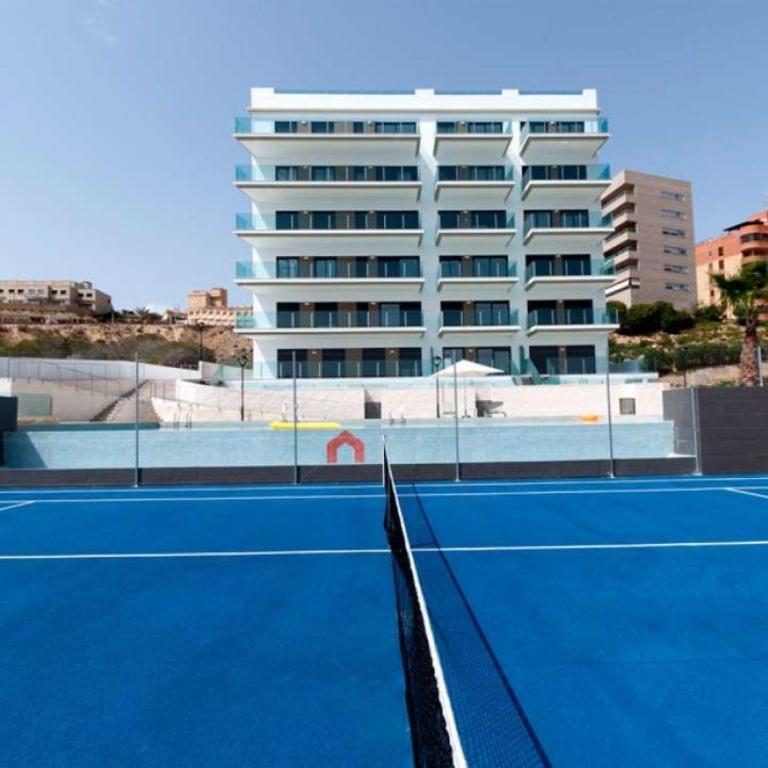 Great Views First Line Teleworkers and Families Unforgetable Apartment - Three-Bedroom Apartment - 50