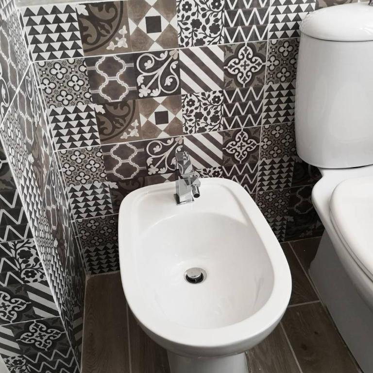 Trinità City Centre - locazione turistica affitto breve - Three-Bedroom Apartment - 61