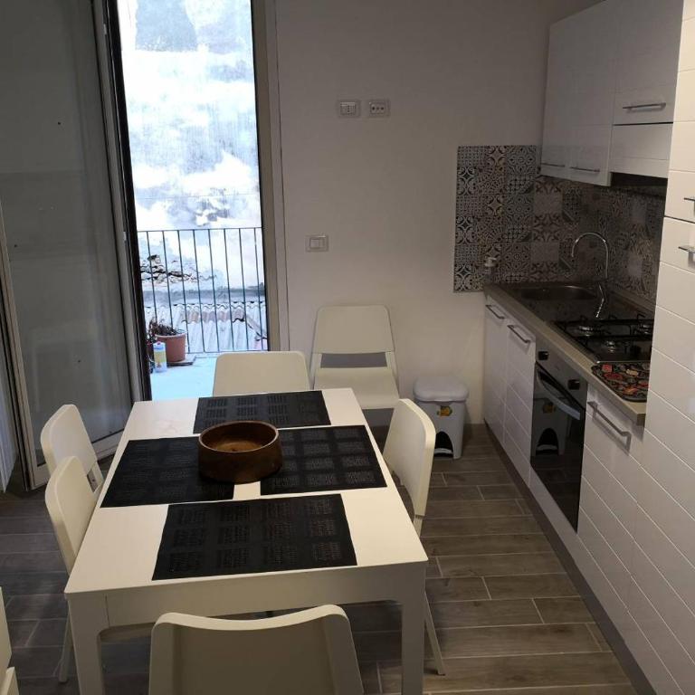 Trinità City Centre - locazione turistica affitto breve - Three-Bedroom Apartment - 21