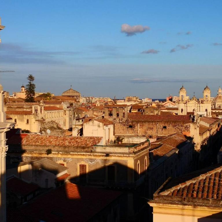Trinità City Centre - locazione turistica affitto breve - Three-Bedroom Apartment - 52