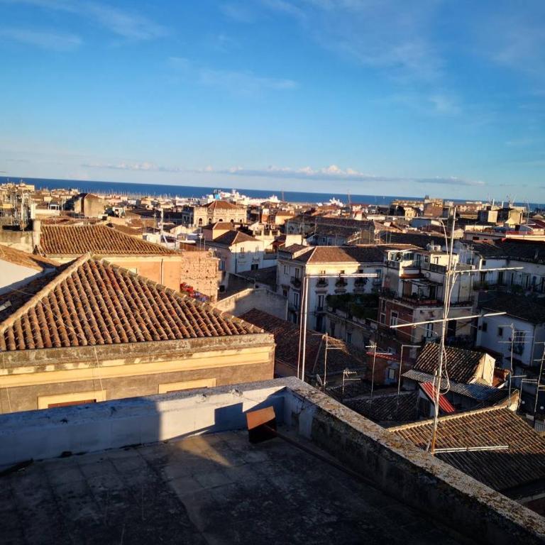 Trinità City Centre - locazione turistica affitto breve - Three-Bedroom Apartment - 86