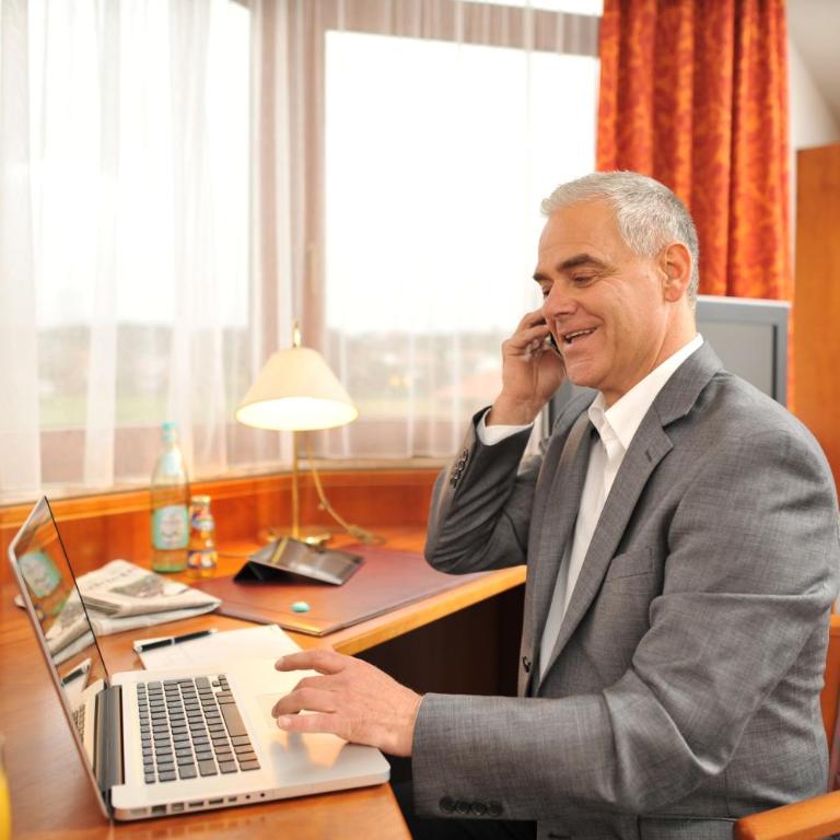 Hotel Garni Reulein - Einzelzimmer mit Seeblick - 9