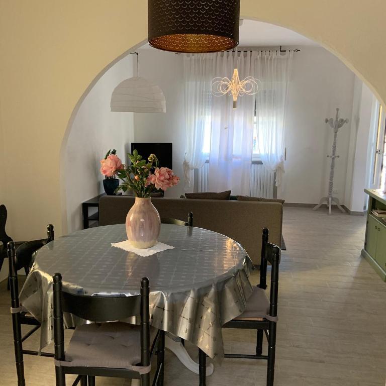 Il giardino segreto - Appartamentino su 2 Livelli - 9