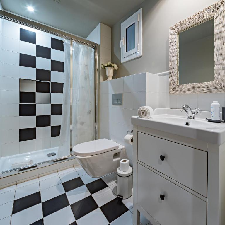 Habitat Apartments Alaia - Three-Bedroom Apartment - 22