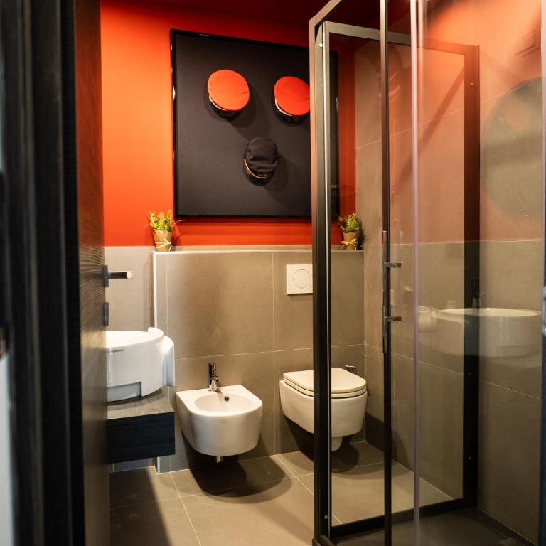 Carlotta Station Suite - One-Bedroom Apartment - 28