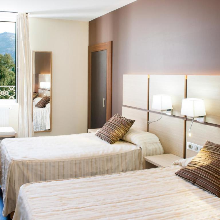 Hôtel La Source - Chambre Quadruple - 3