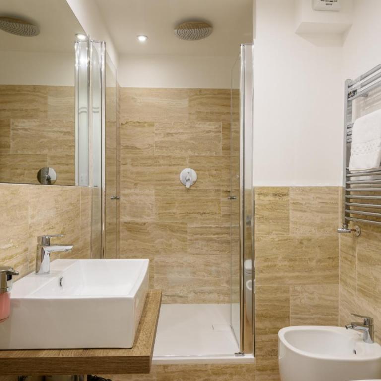 Regis Condo - Appartamento su 2 Livelli - 14