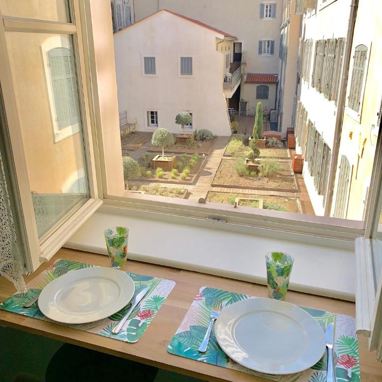 Sunny Studio Vieux Port - Appartement - Vue sur Jardin - 19