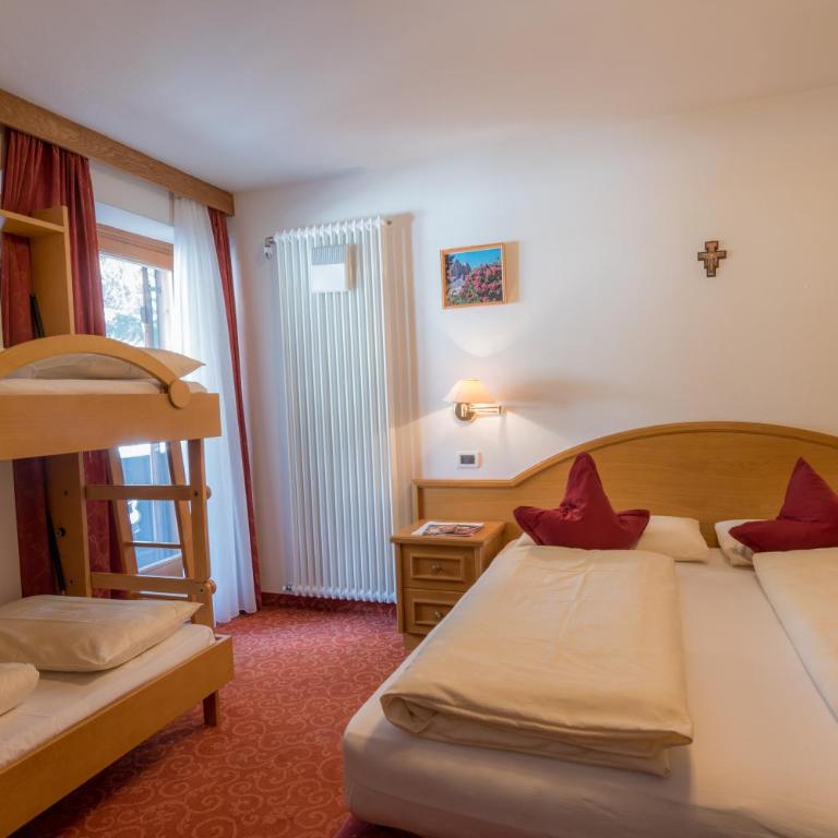 Garni La Vara - Familienzimmer mit Bergblick - 4