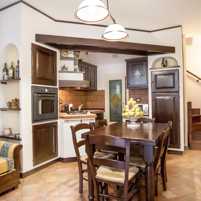 Tina House - Il cortile nel centro storico di Taormina - Maisonette - 11