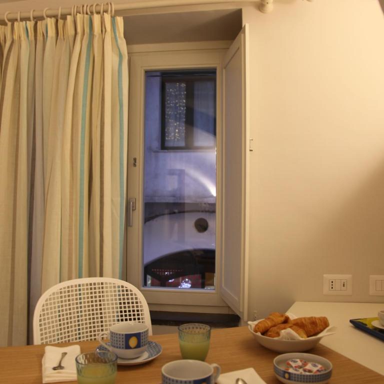 Arco della Rua - One-Bedroom House - 20