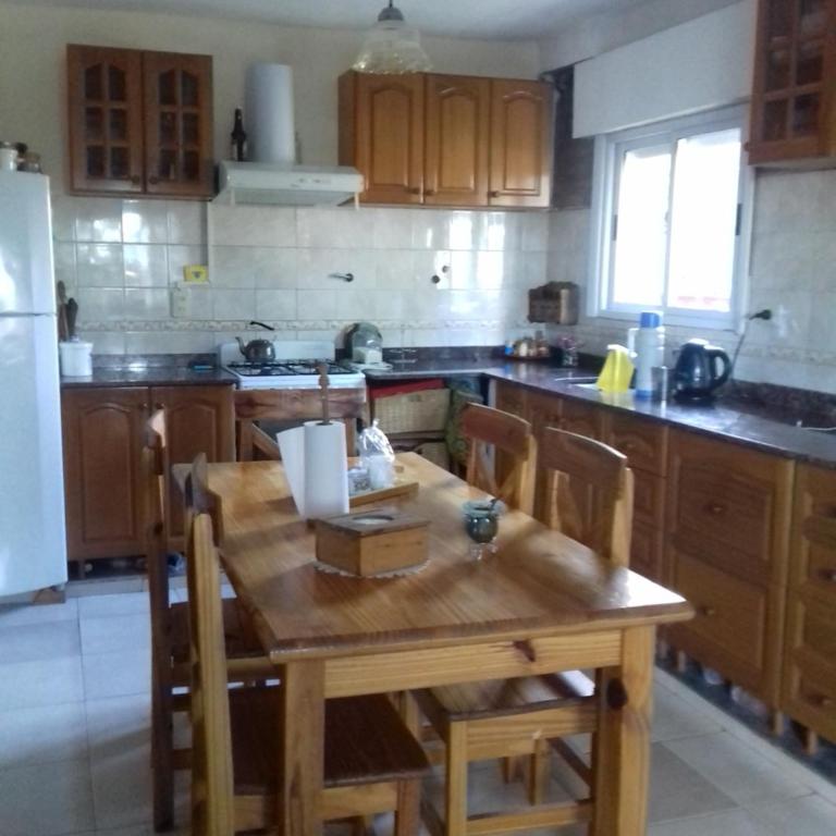 Casa de Franchesca HOSTEL - Three-Bedroom House - 8