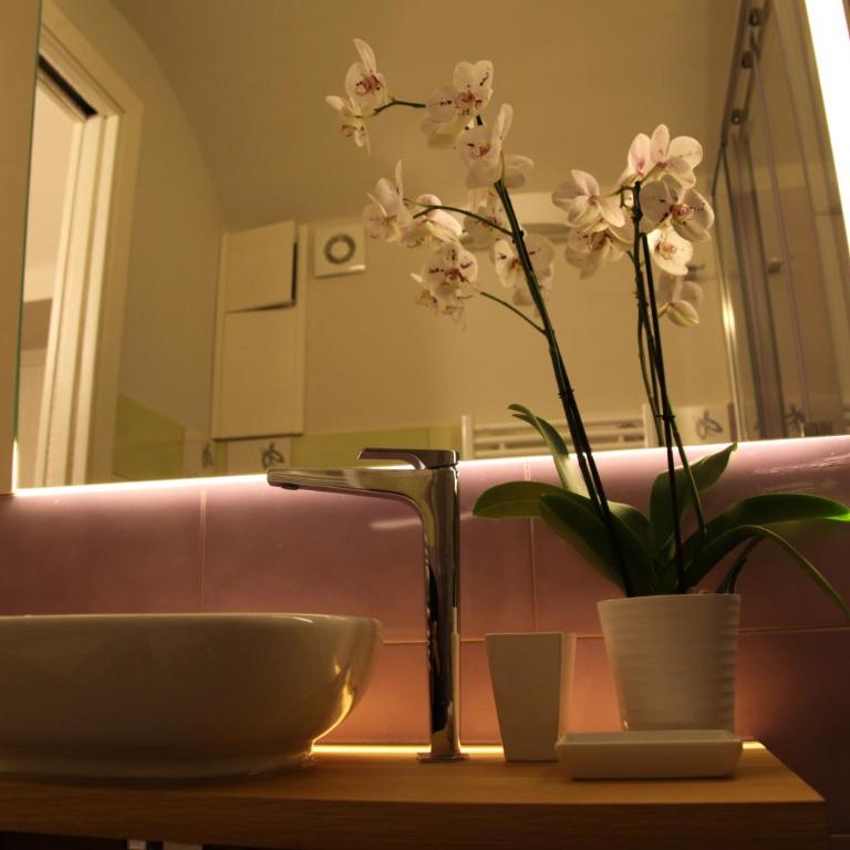 Arco della Rua - One-Bedroom House - 28