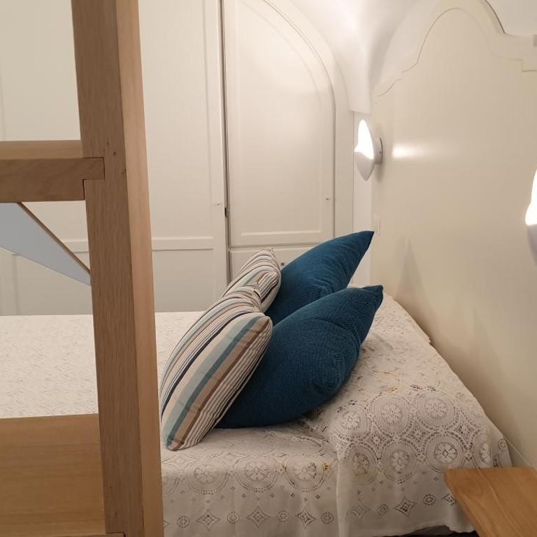 Arco della Rua - One-Bedroom House - 6