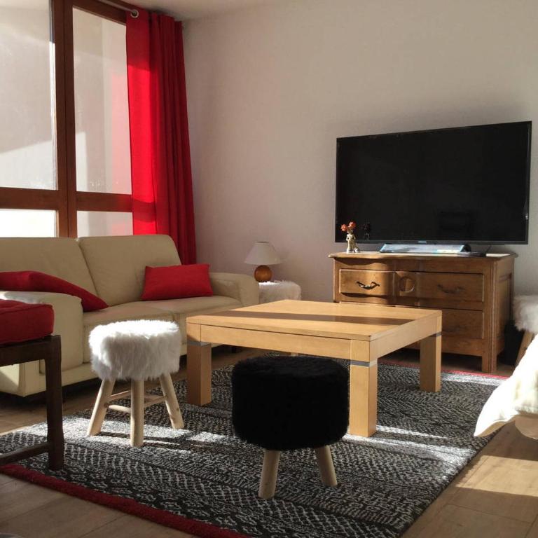 Chaleureux 3 pièces 50m² plein sud avec grande terrasse au pied des pistes à Isola 2000 - Appartement 2 Chambres - 10