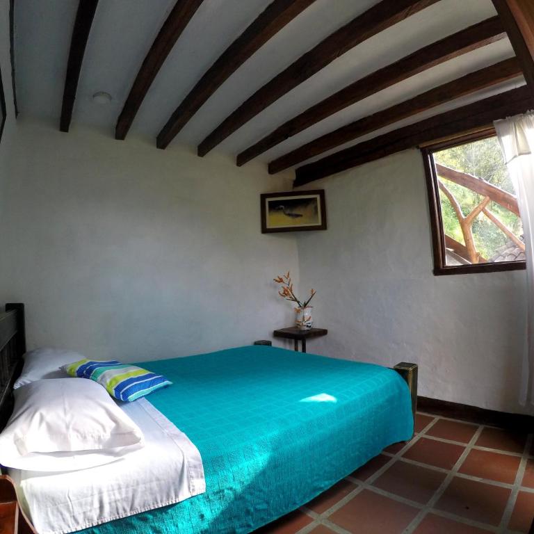 Ecorefugio Las Mirlas - Habitación Doble con baño privado - 2