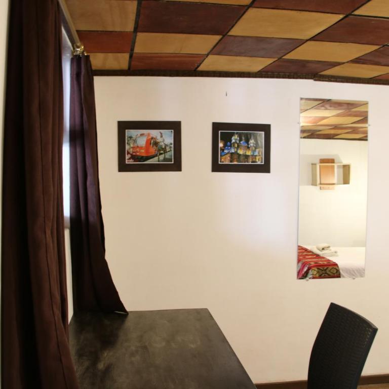 Hospedaje Los Ponchos - Habitación Doble Económica - 3