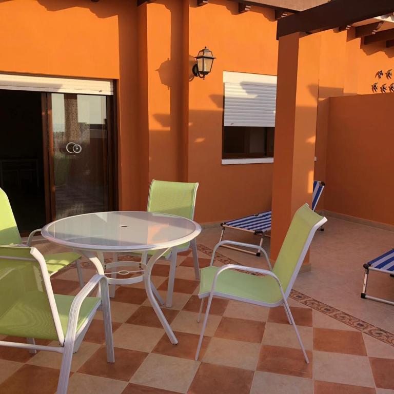 Altos del Sol - Apartamento con vistas al lago - 2