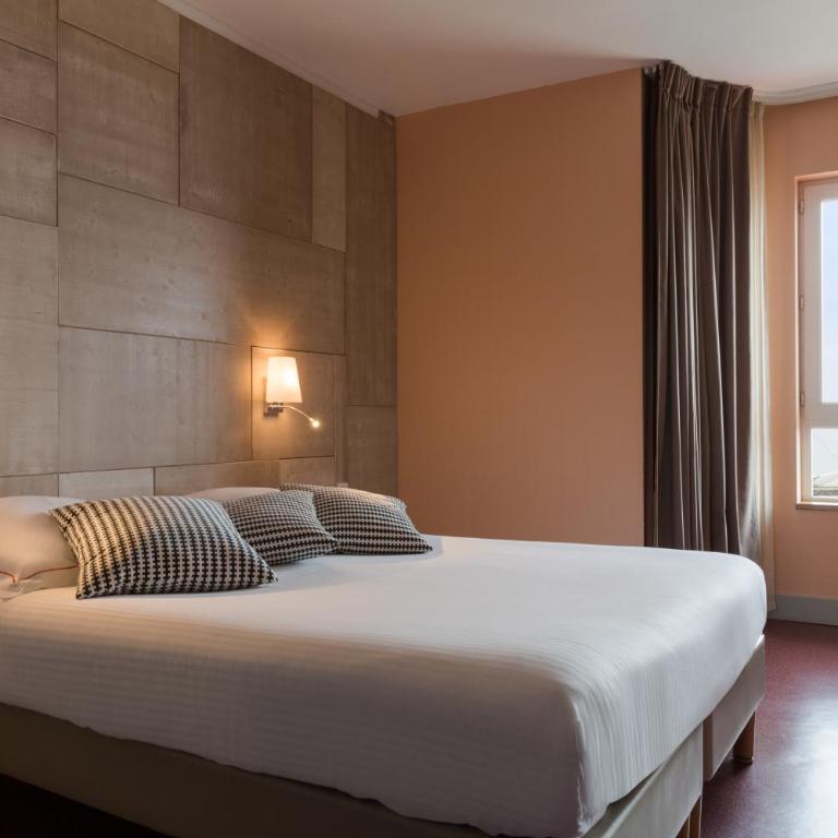 The Originals Boutique, Hôtel Alizé, Évian-les-Bains - Chambre Double – Vue sur Lac - 2