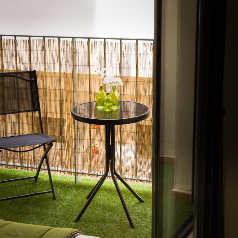Holidays2Malaga Apto Pozos Dulces Acogedor & balcon & tranquilo en centro de Malaga - One-Bedroom Apartment - 5