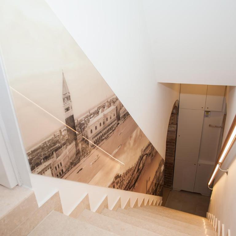 Golden Suite - Appartamento con 1 Camera da Letto - 5
