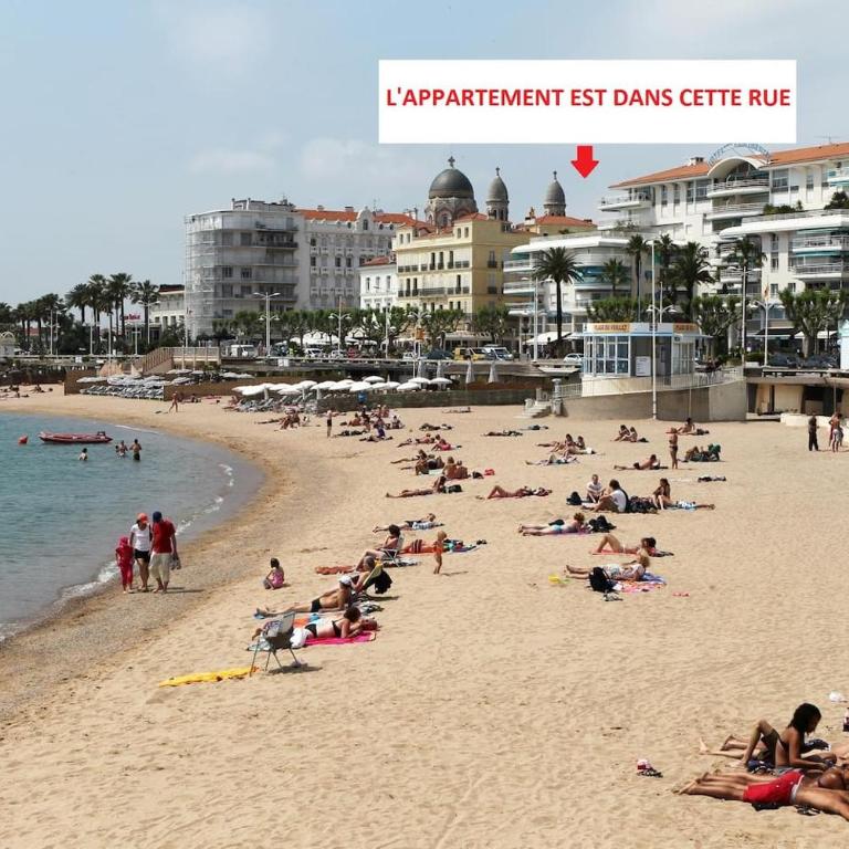 F3 Plein centre plage à 50 m (rue calme) parking possible - Two-Bedroom Apartment - 21