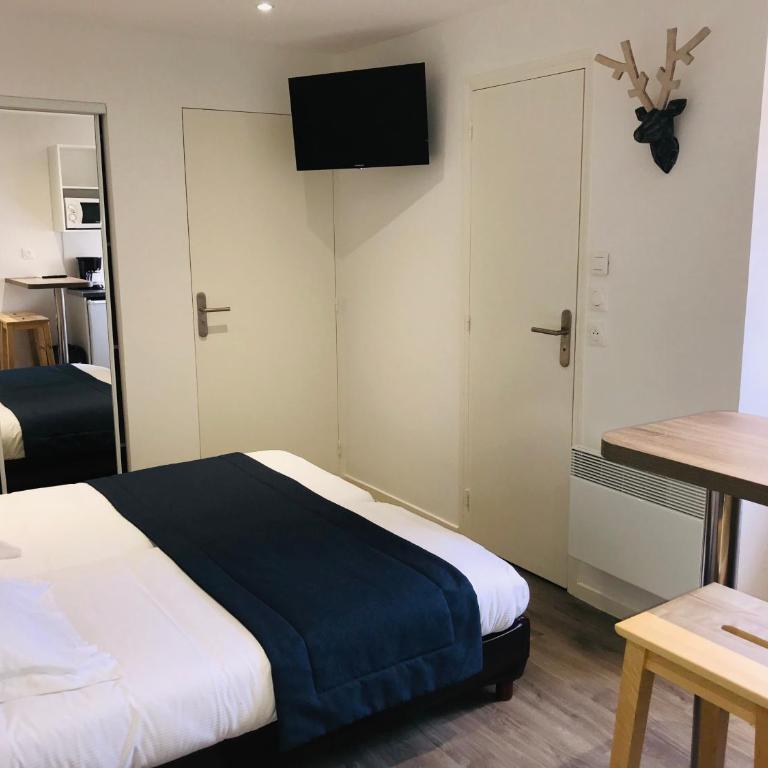 Hippotel - Chambre Lits Jumeaux - 2