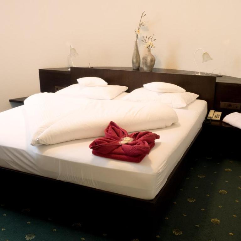 Hotel Montjola Nova - Deluxe Zweibettzimmer - 2