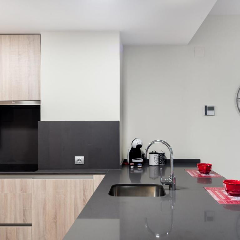 Apartamentos Cava Baja - Deluxe Apartment - 10