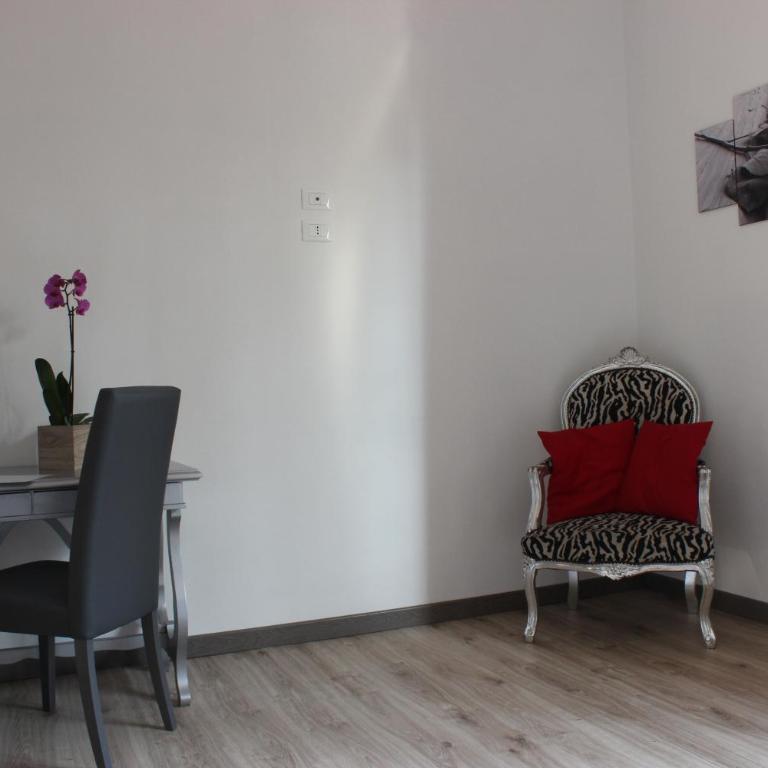Residenza Guglielmo - Free Parking - Camera Tripla con Bagno Privato - 7