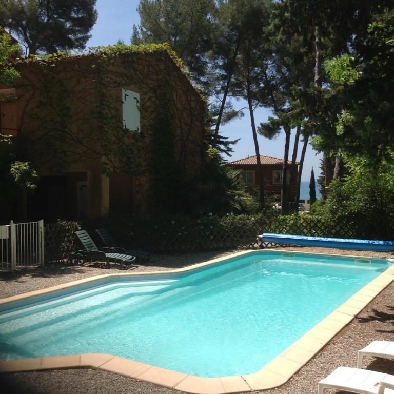 50m Plage T2 Grande Terrasse Vue Mer Climatisé Piscine Chauffée, Parking clos gratuit - Appartement - Vue sur Mer - 12