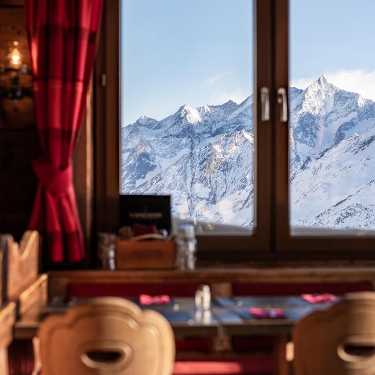 Hotel Schwarzsee - Zweibettzimmer mit Gemeinschaftsbad - 1