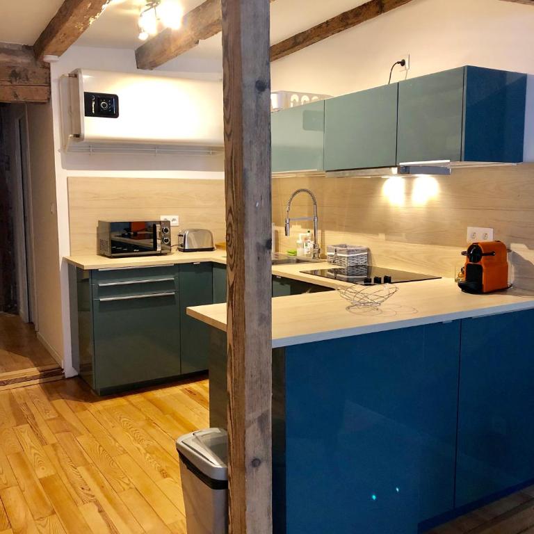 Carpe Diem Home - Two-Bedroom Apartment La Cathédrale - Second Floor - 11