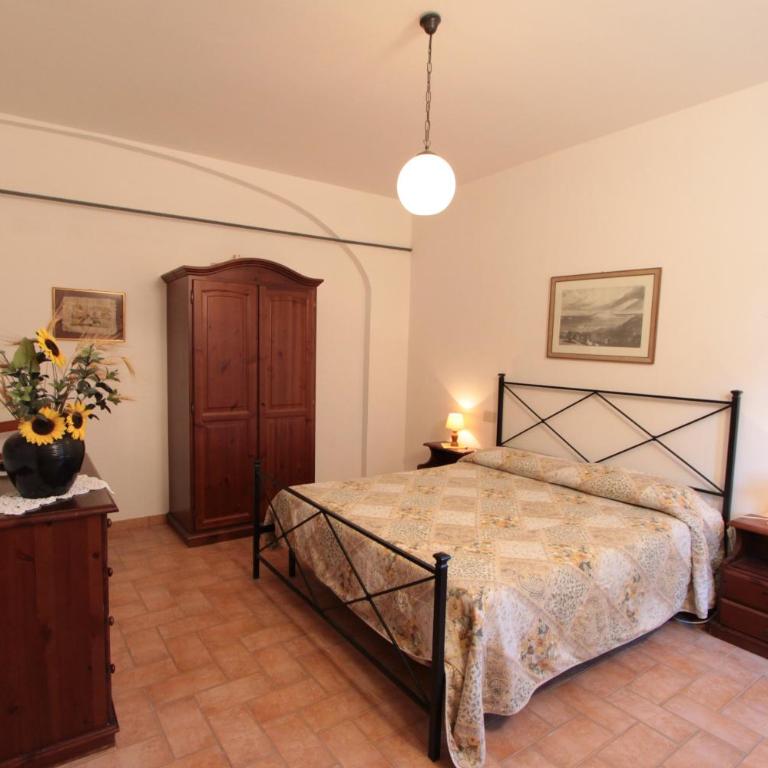 Agriturismo Montegonfoli - Two-Bedroom Apartment with Patio - 18