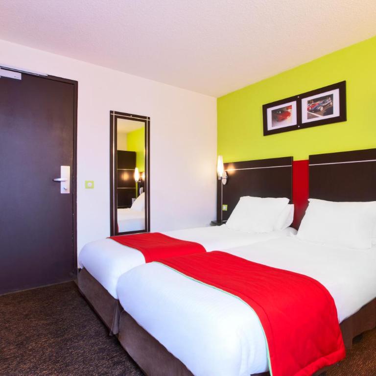 Enzo Hotels Reims Tinqueux - Chambre Lits Jumeaux avec Accès au Sauna inclus - 2