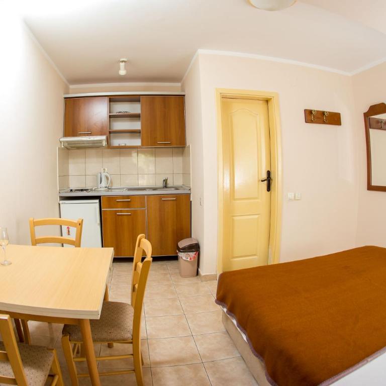 Apartments Irena - Superior Apartment - 6