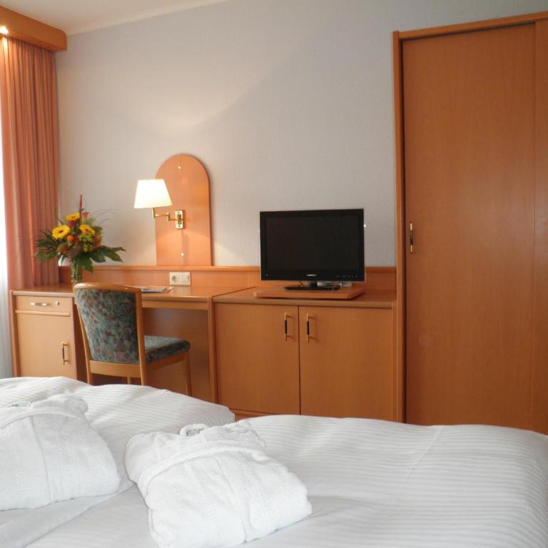 Thermen-Hotel Rottaler Hof - Doppelzimmer mit Balkon - 3