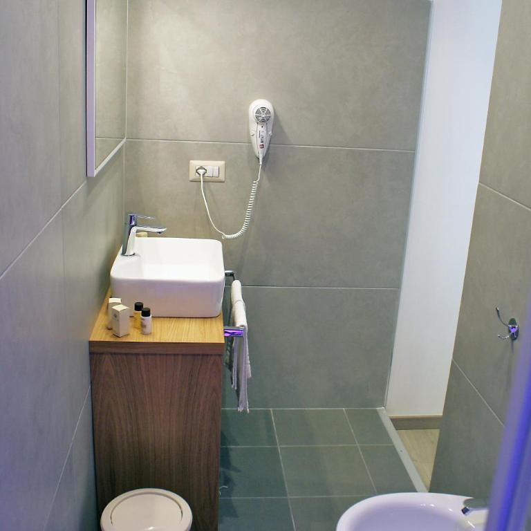 QuiSiSta - Double Room with Balcony - 4
